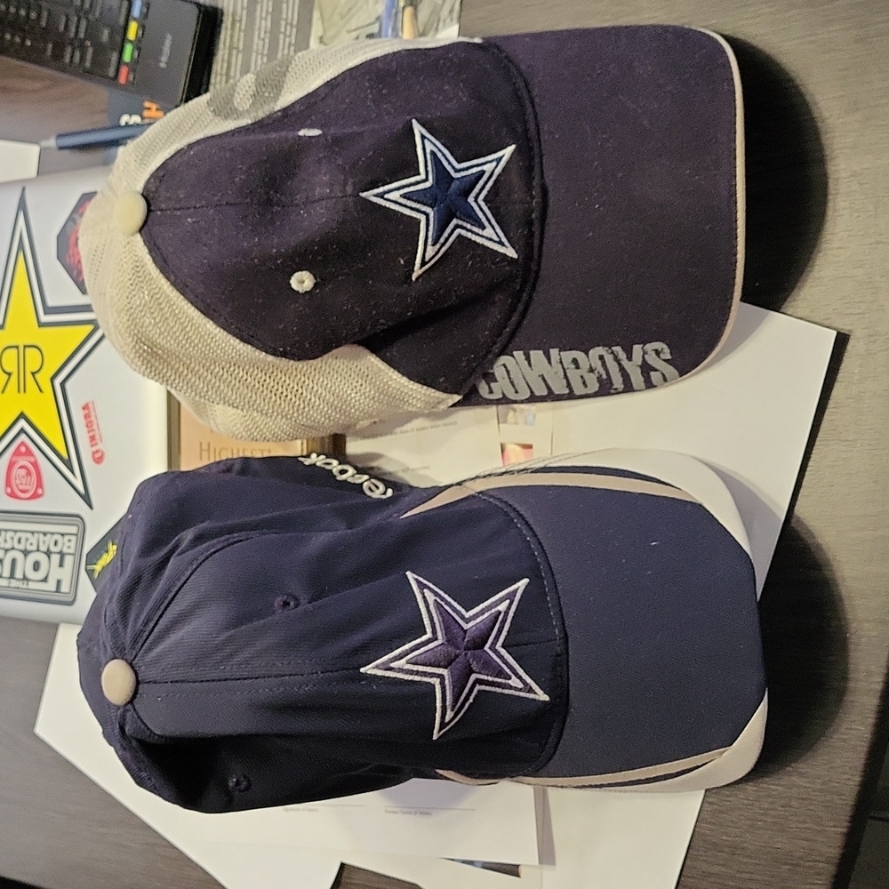 Cowboys hats fitted